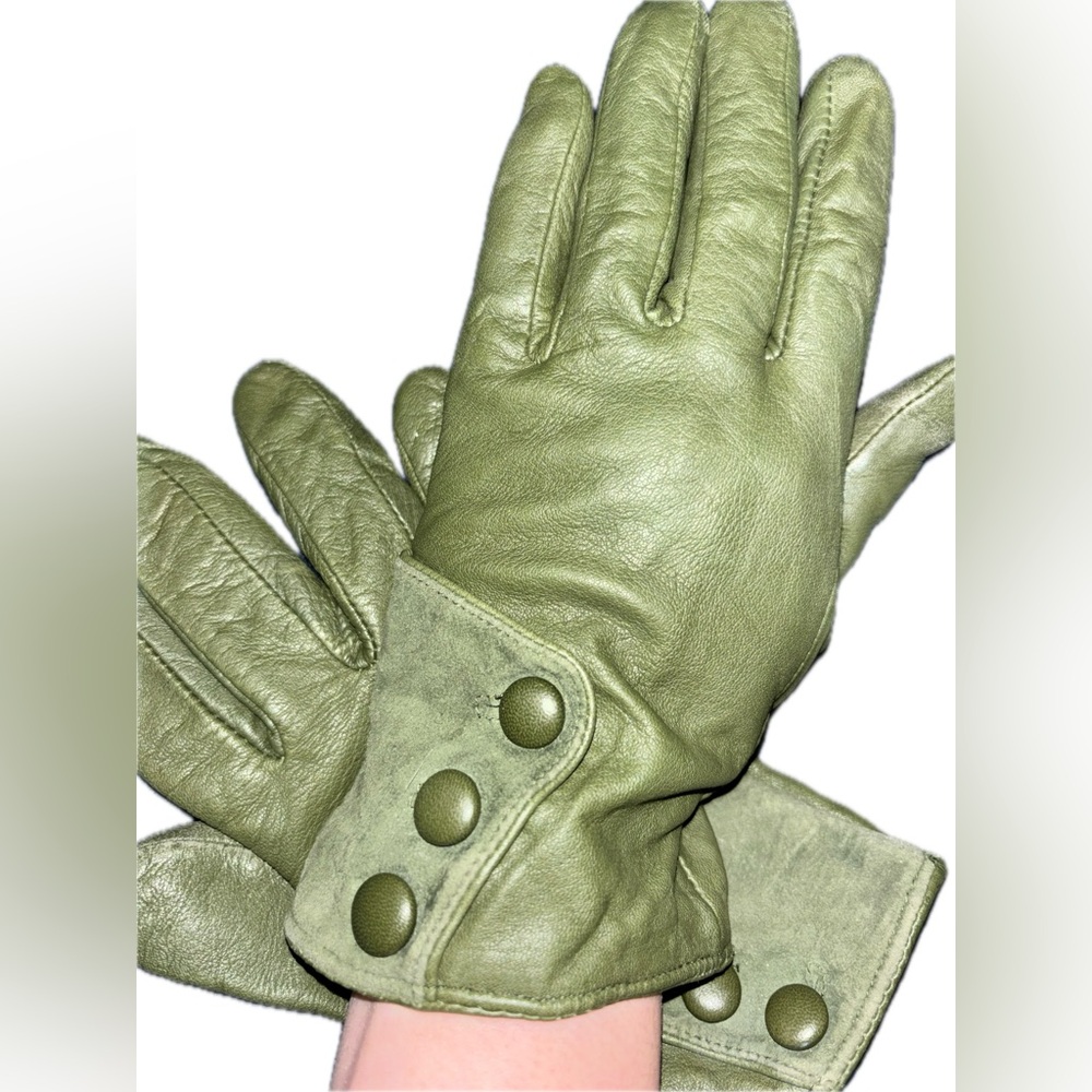 Green Women’s Leather Gloves Size Large